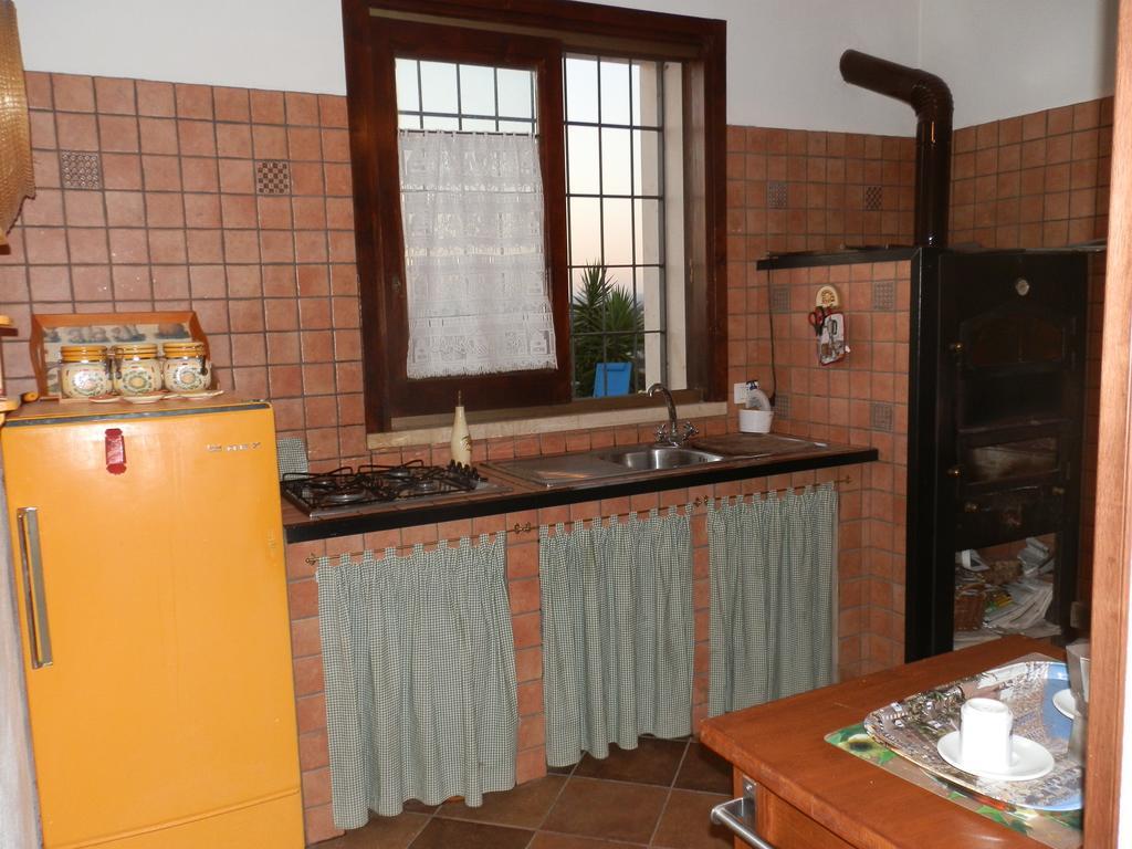 La Pietra Villa Chiaramonte Gulfi Room photo